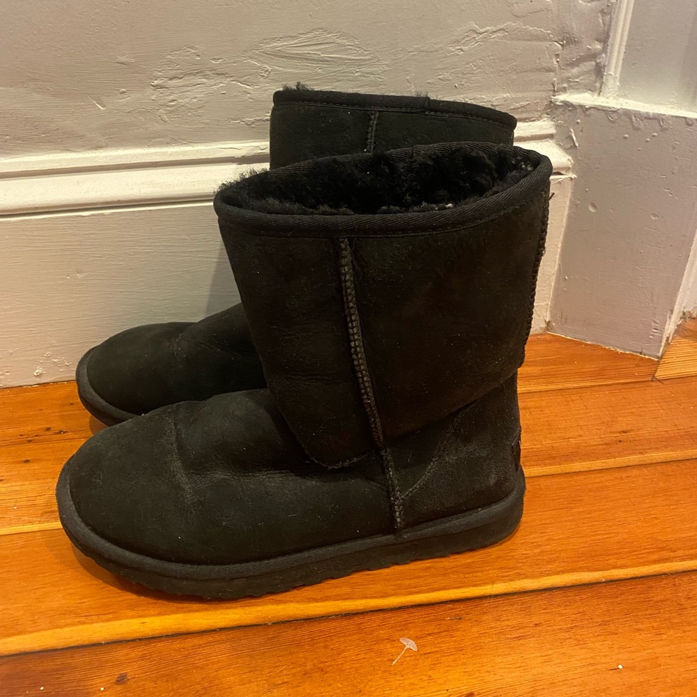 Black Uggs - image 4